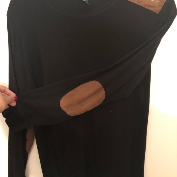 Sweater with suede accents - Picture 2 of 3